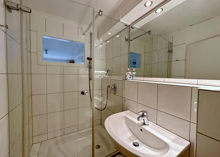 Metropol, Whg 5, Seeseite 1og Lägenhet *